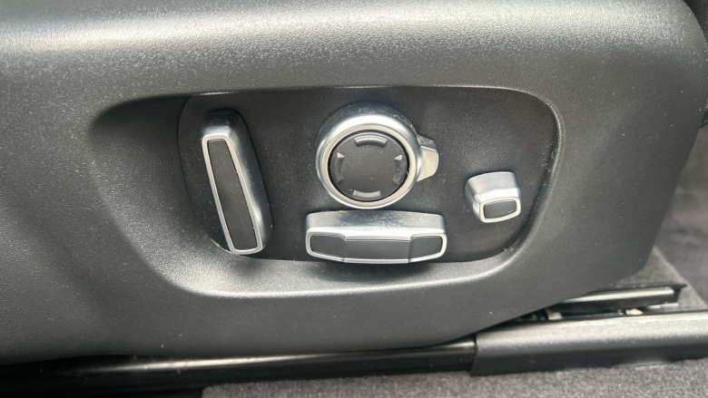 Land Rover Range Rover Velar 2.0 D200 R-Dynamic HSE 5dr Auto Diesel Estate